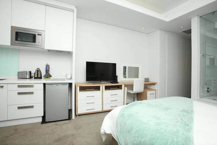 Room 26 of 35