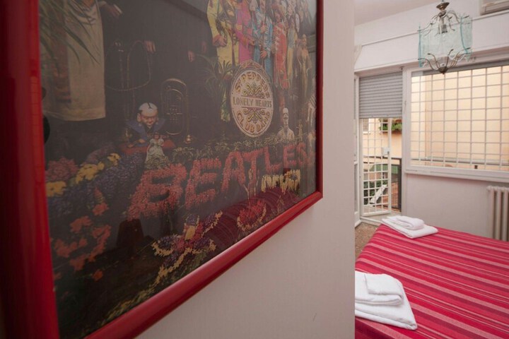 Room 24 of 47