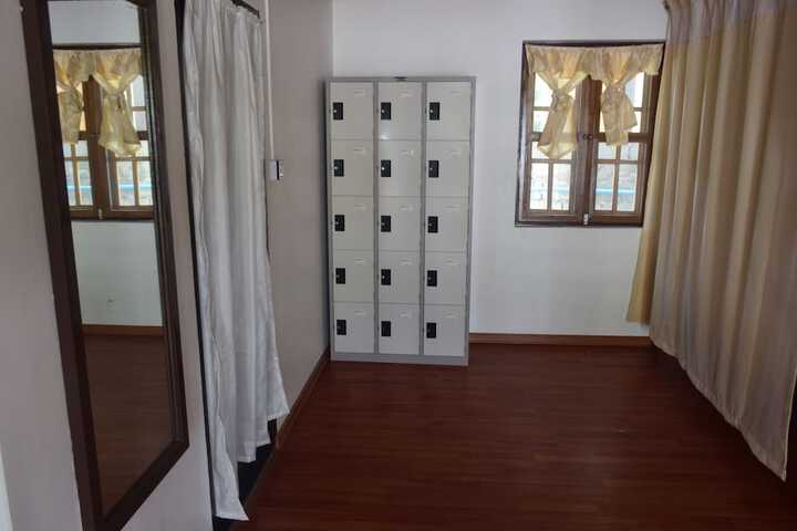 Room 6 of 57