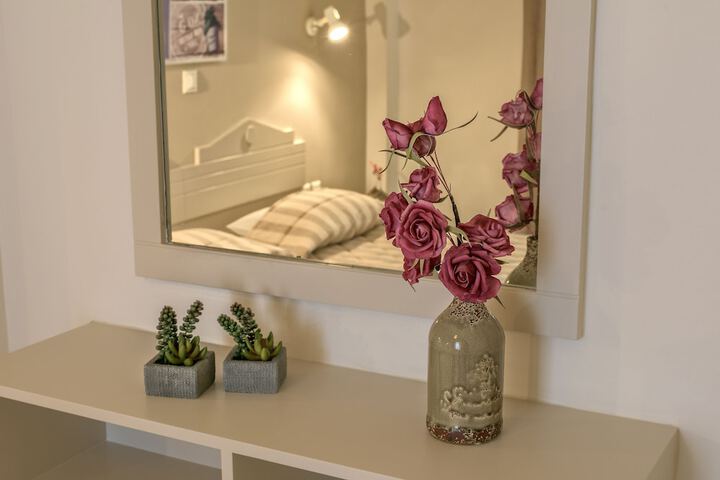 Room 33 of 53