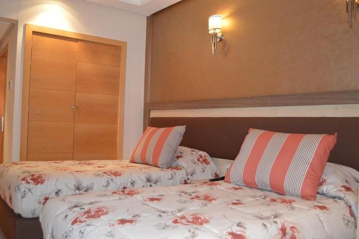 Room 17 of 36
