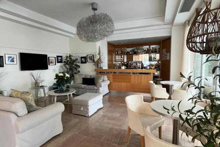 General 21 of 53