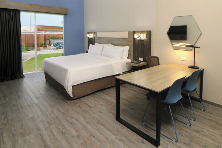 Room 17 of 70