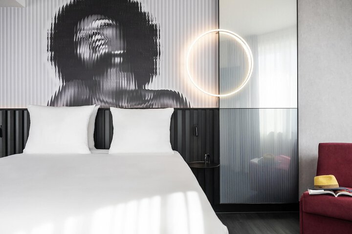 Room 7 of 58