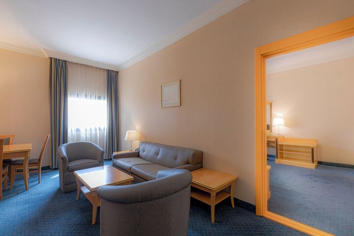 Room 37 of 109