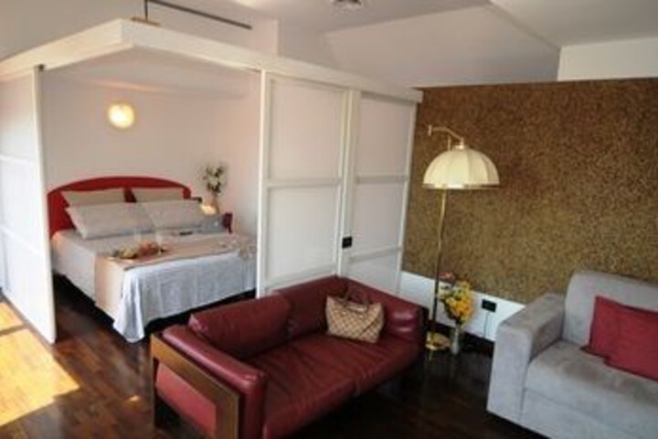 Room 41 of 71