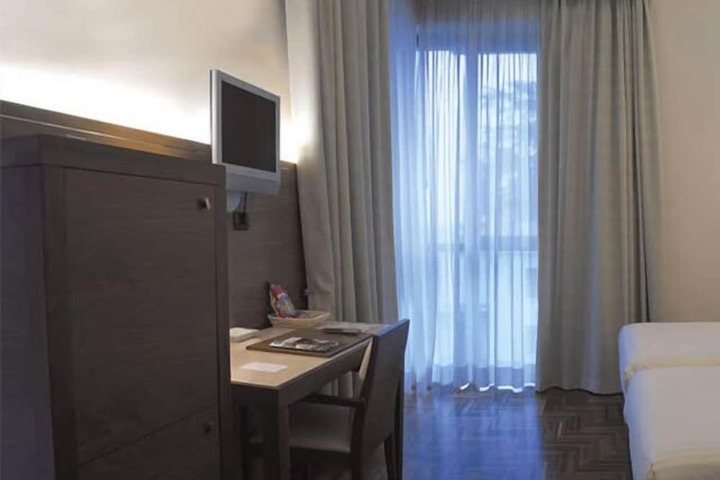 Room 20 of 63