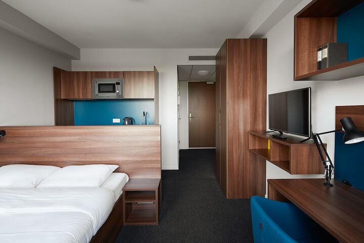Private kitchenette