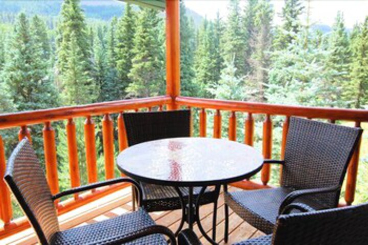 Terrace/Patio 4 of 33