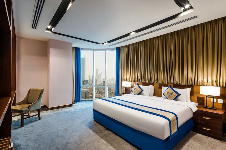 Room 8 of 52
