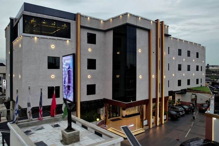 Humble Citadel Hotel