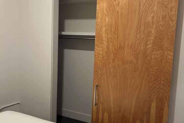 Room 16 of 58