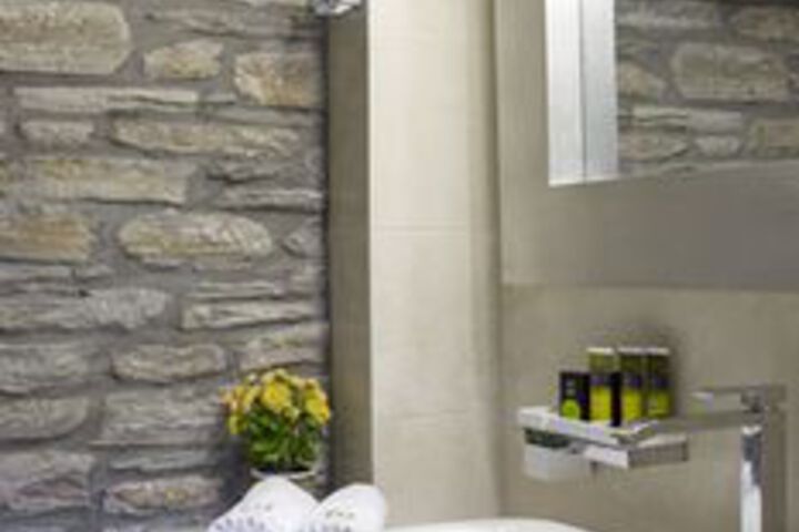Bath Photo