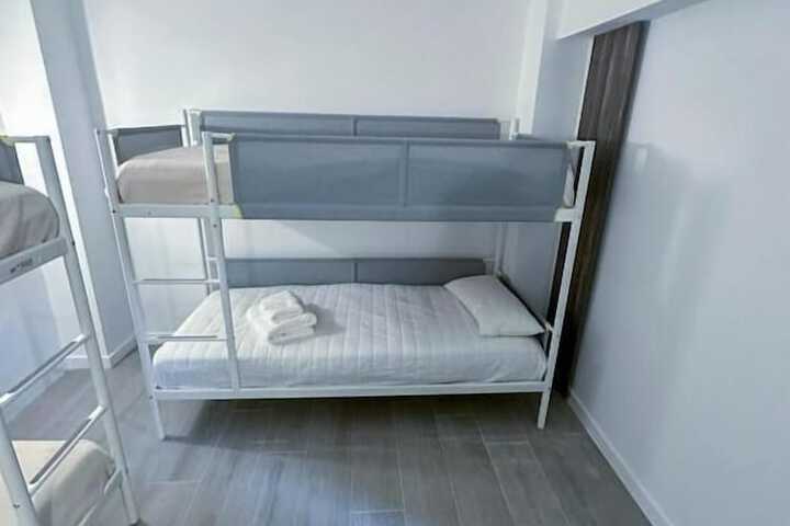 Room 6 of 41