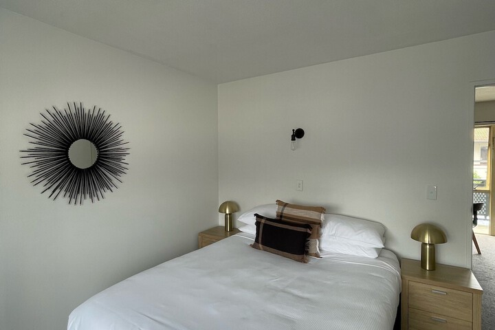 Room 16 of 85