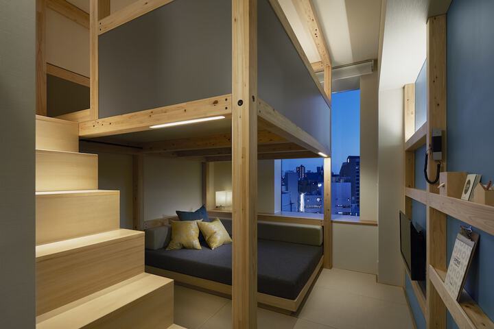 Room 21 of 64