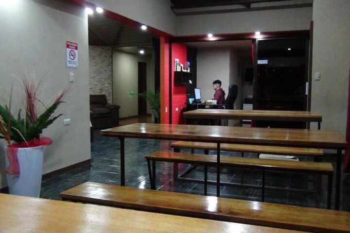 Monteverde Family House