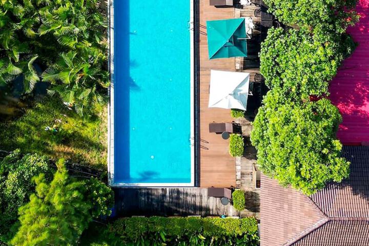 Pool 56 of 72