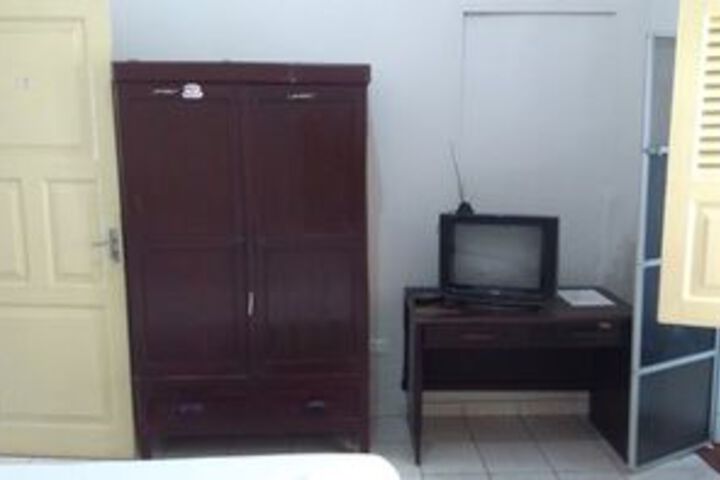 Room 138 of 189
