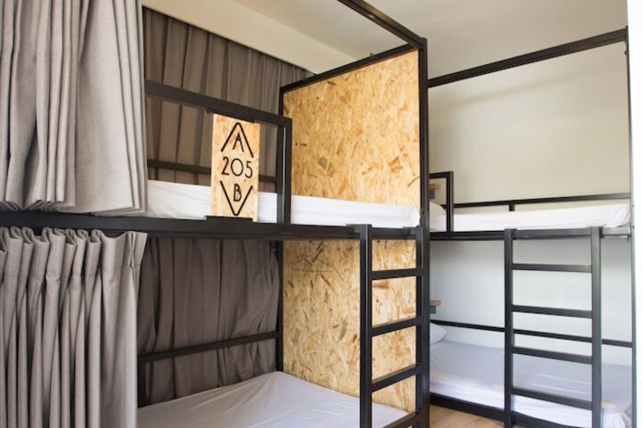 Room 15 of 53