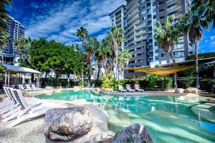Pools & Facilities