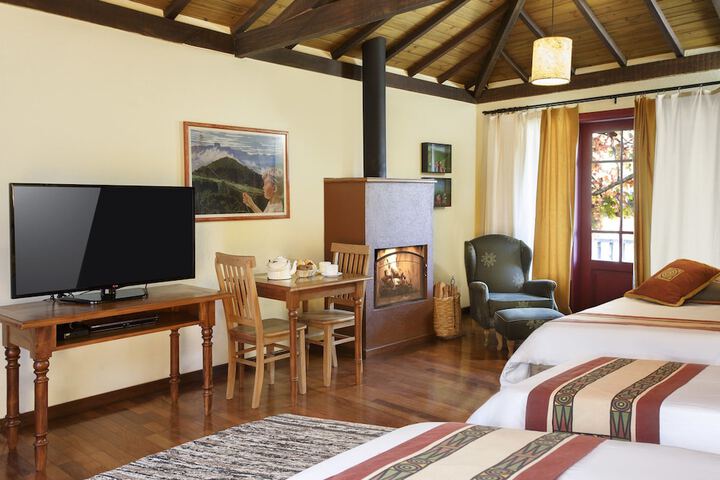 Room 3 of 41
