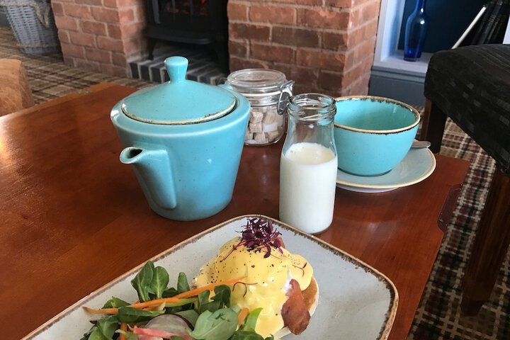 Breakfast/Coffee Service 32 of 58