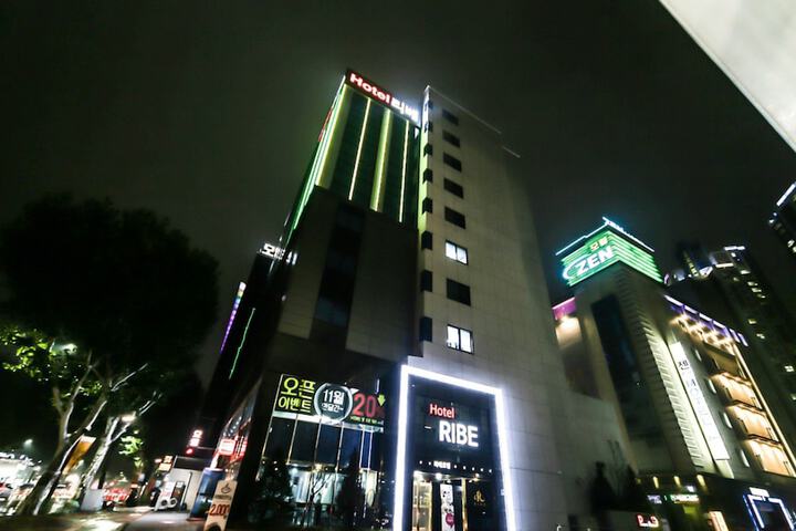 Hotel 54 of 60
