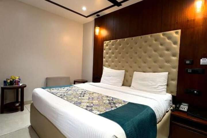 Room 20 of 26