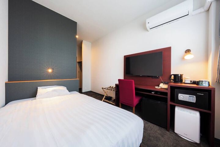 Room 20 of 44