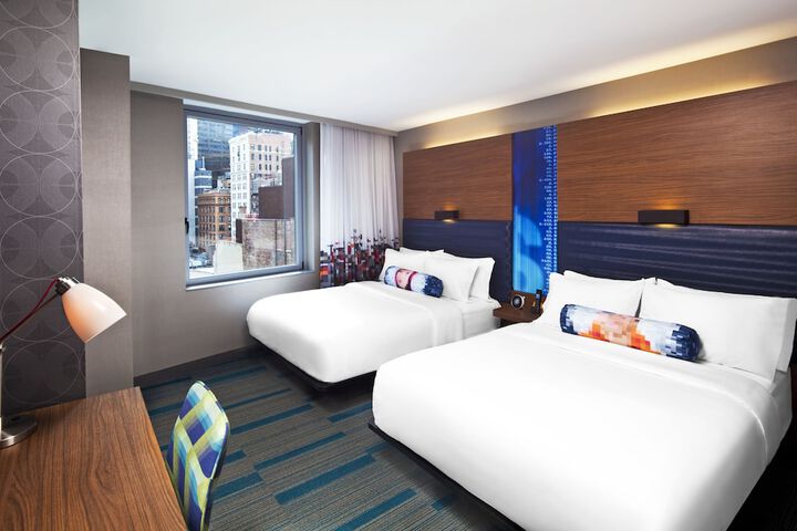 Room 5 of 25