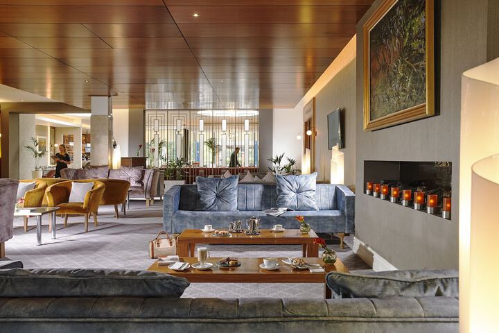 Guest Lobby