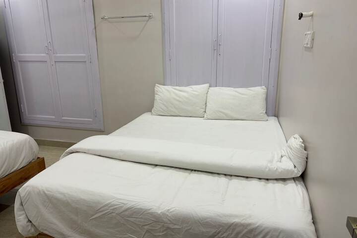 Room 3 of 8
