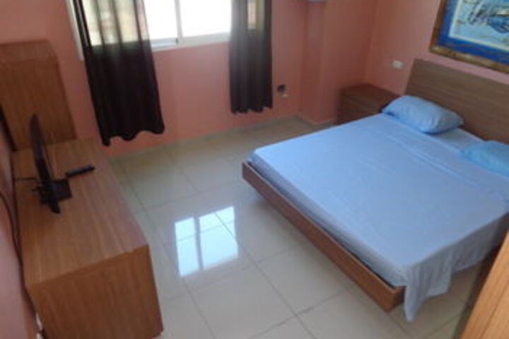 Room 48 of 91