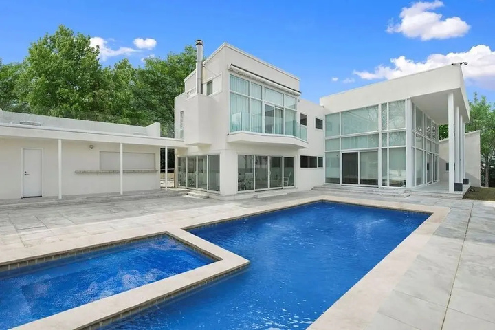 Pool 8 of 13