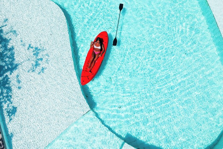 Pool 21 of 32
