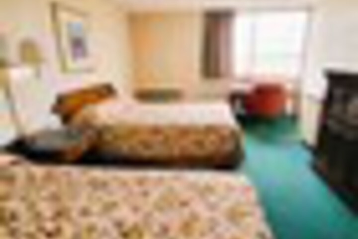 Room 59 of 144