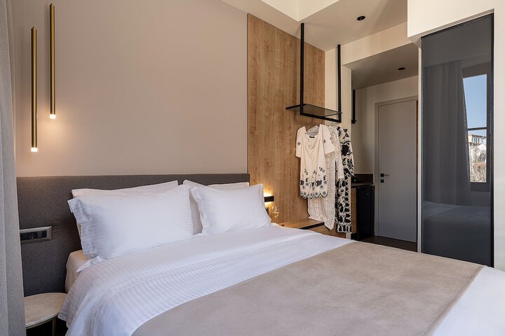 Room 49 of 117