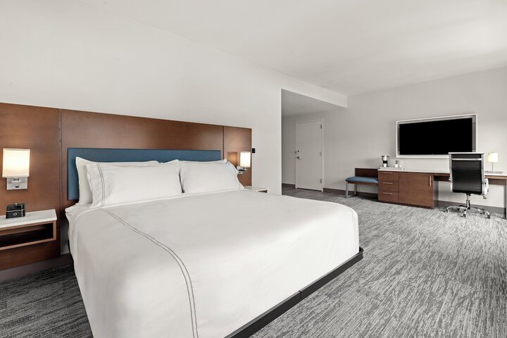 Room 11 of 49