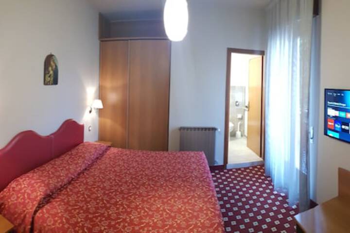 Room 21 of 59
