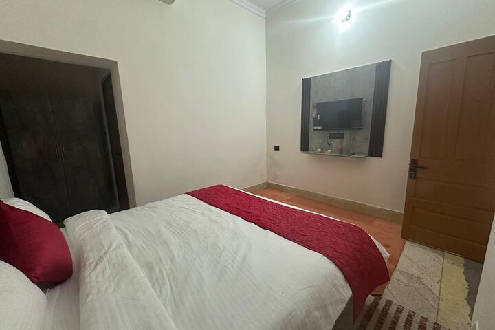 Room 29 of 56