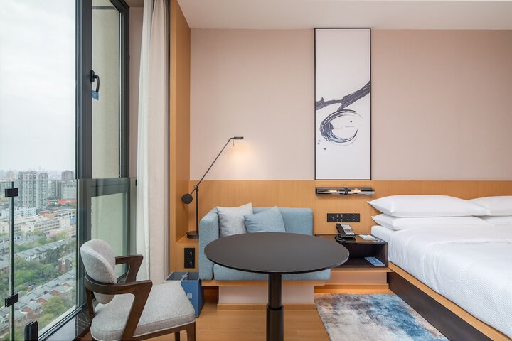 Room 17 of 58