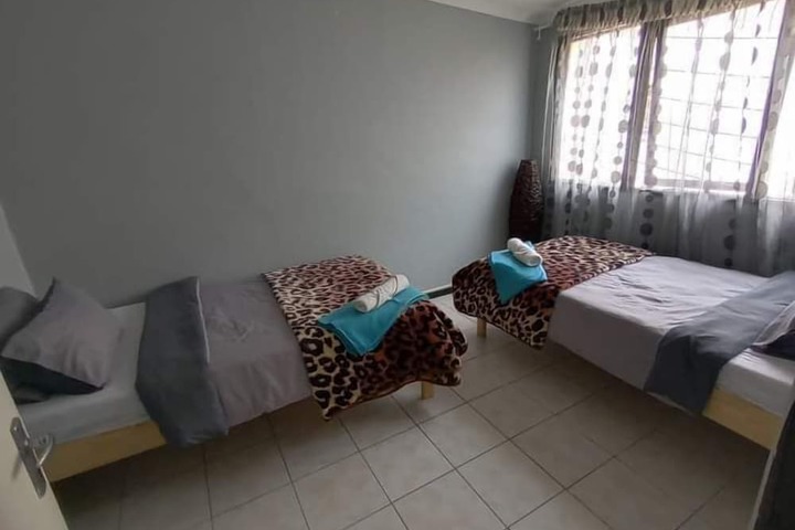 Room 3 of 4