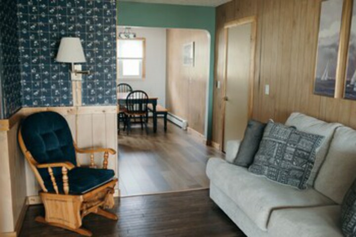 Lounge 364 of 510
