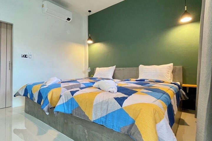 Room 7 of 15
