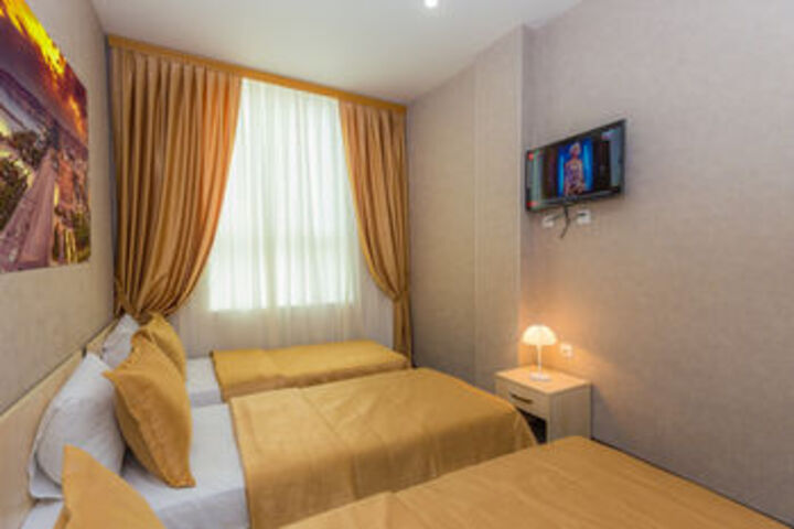 Room 21 of 66