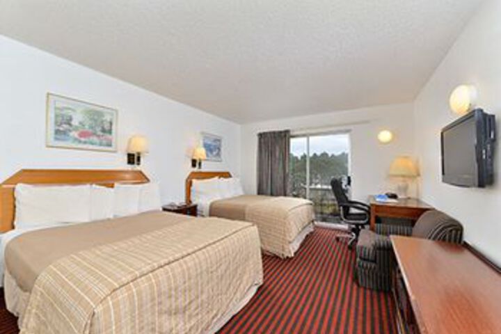 Room 26 of 62