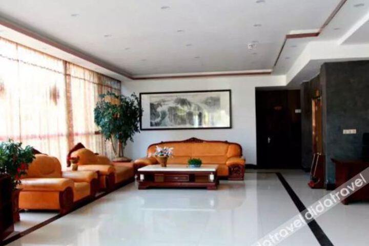 Hotel Interior 18 of 35