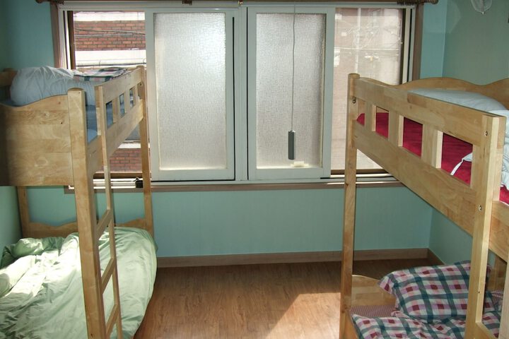Room 13 of 45