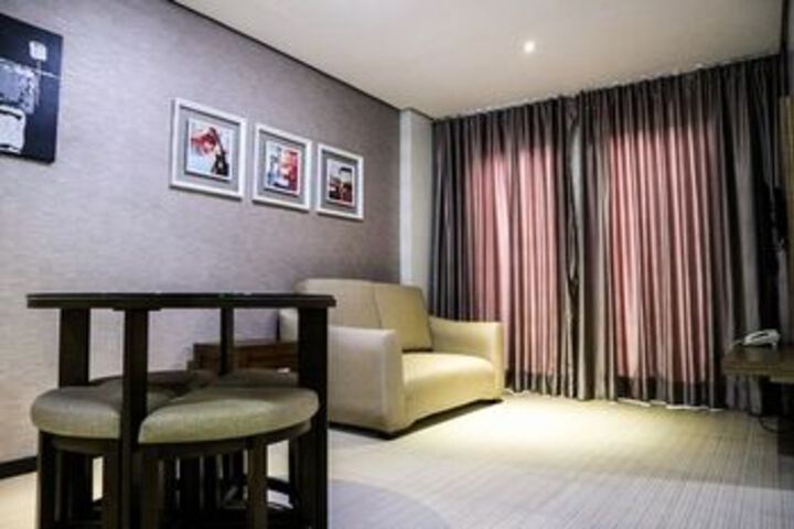 Room 47 of 54